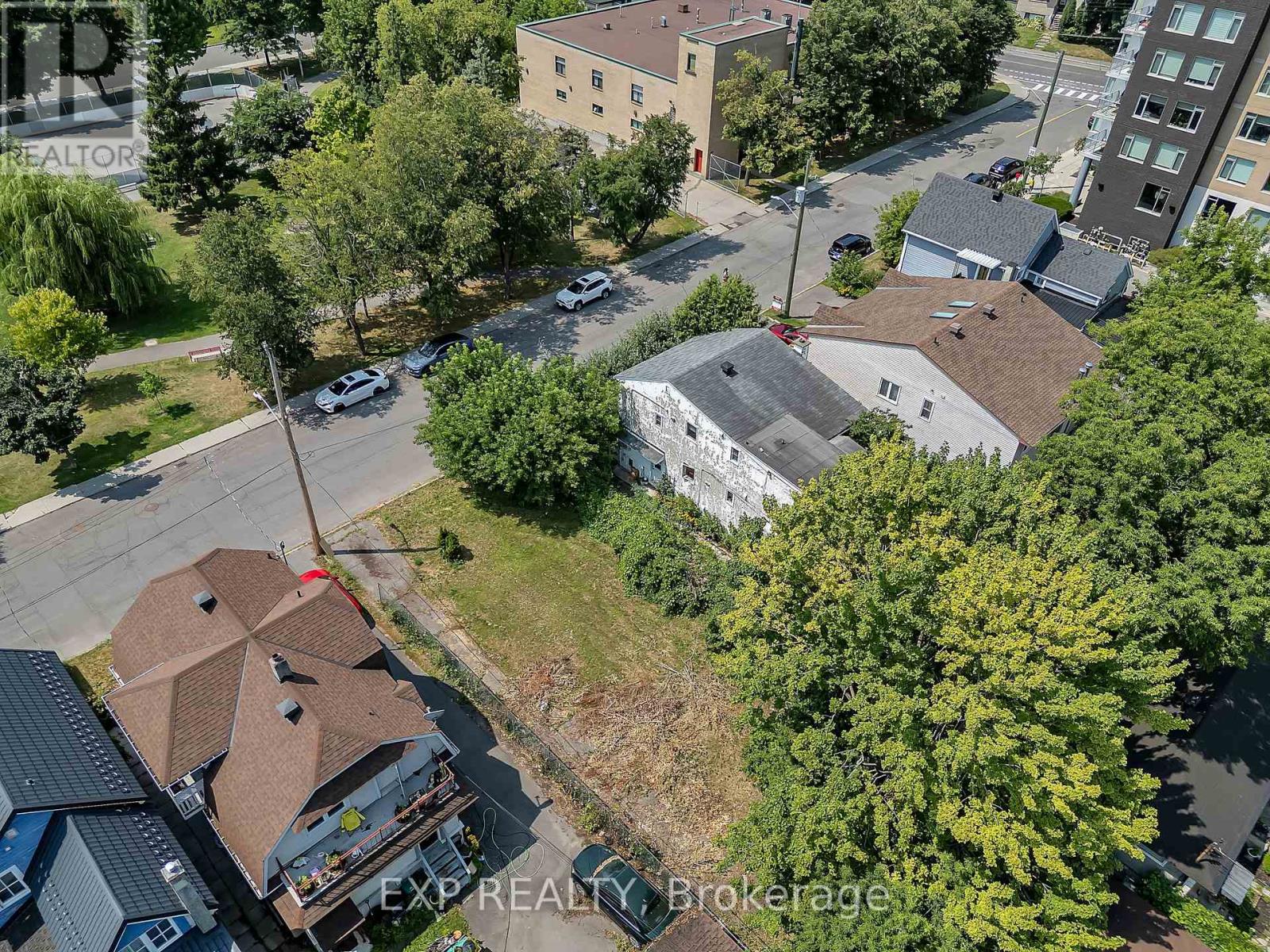 Photo 9 of 29 Marquette Avenue, Ottawa ON
