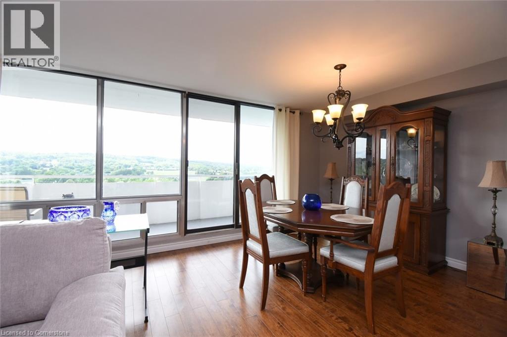 Photo 12 of 2055 Upper Middle Road Unit 1610, Burlington ON