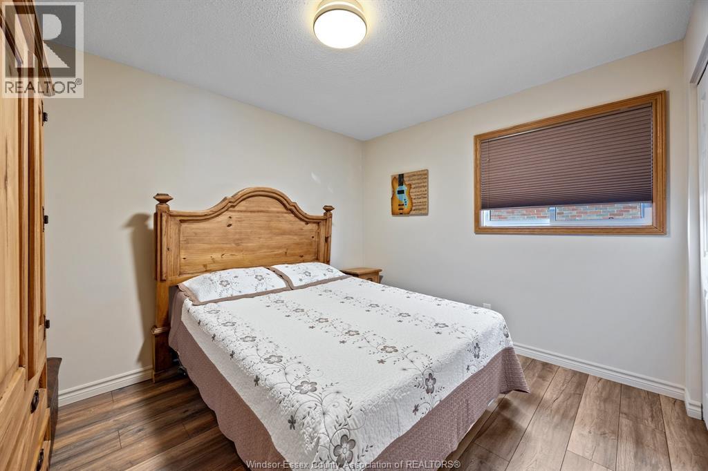 Photo 16 of 221 Pickering, Amherstburg ON