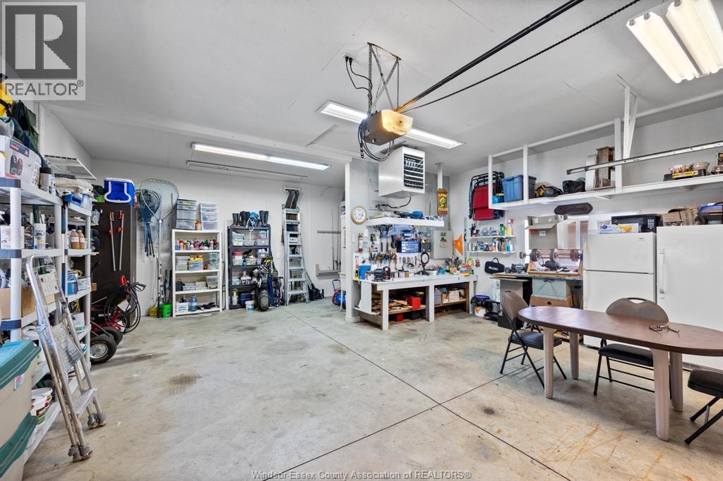 Photo 21 of 221 Pickering, Amherstburg ON