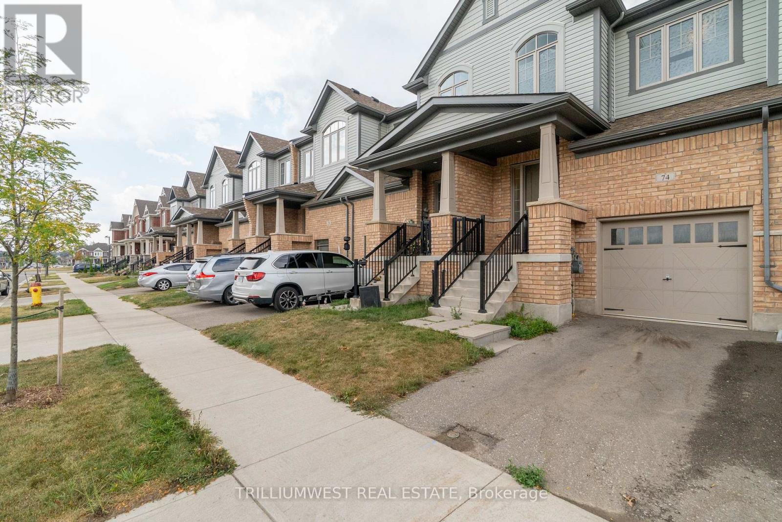 Photo 38 of 74 Reistwood Drive, Kitchener ON