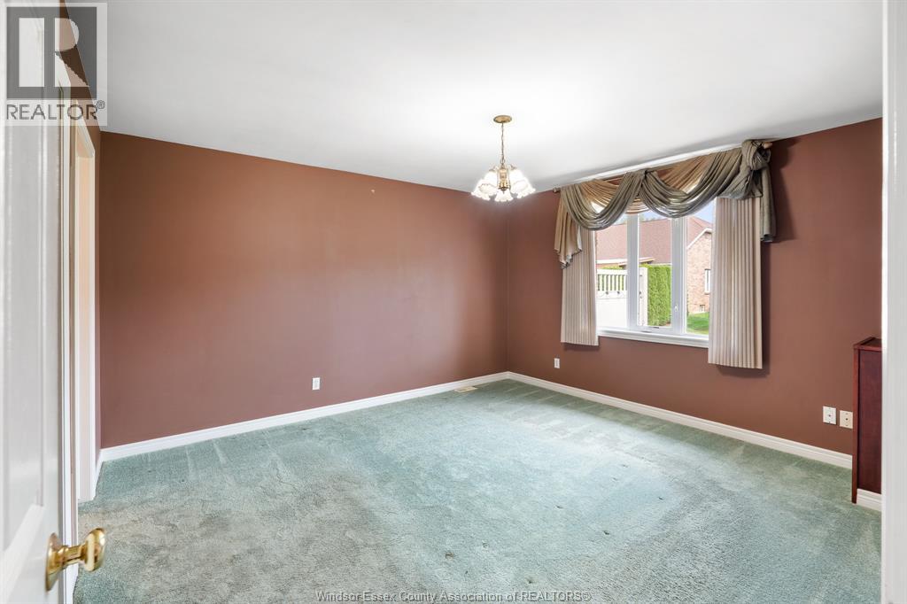 Photo 24 of 11482 Cormorant Street, Windsor ON