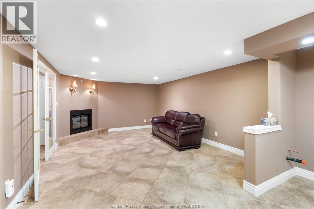 Photo 49 of 11482 Cormorant Street, Windsor ON