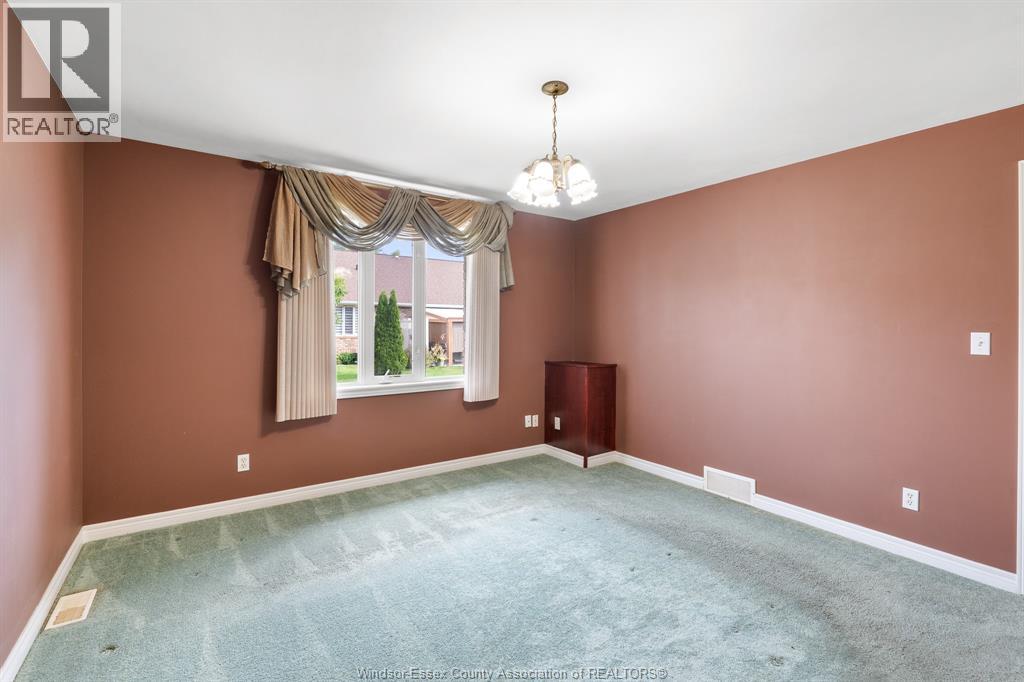 Photo 39 of 11482 Cormorant Street, Windsor ON