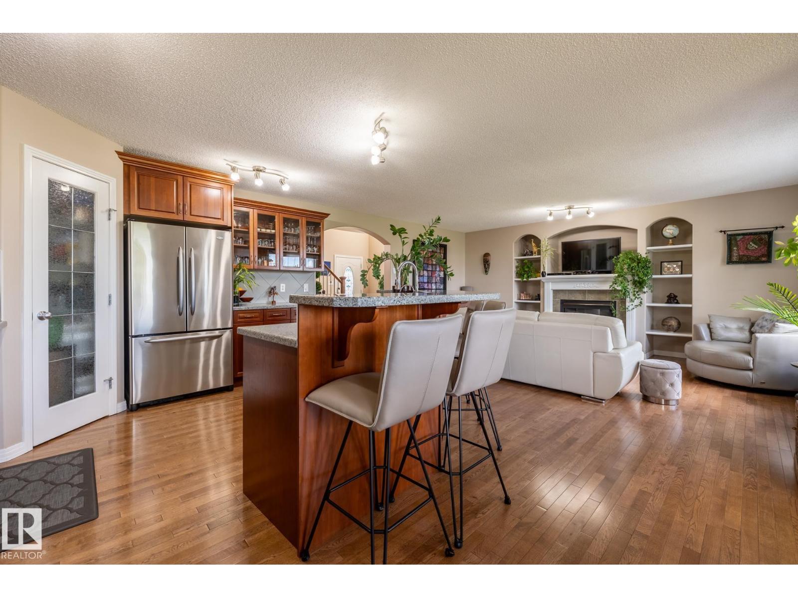 Photo 48 of 8214 6 Av Sw, Edmonton AB