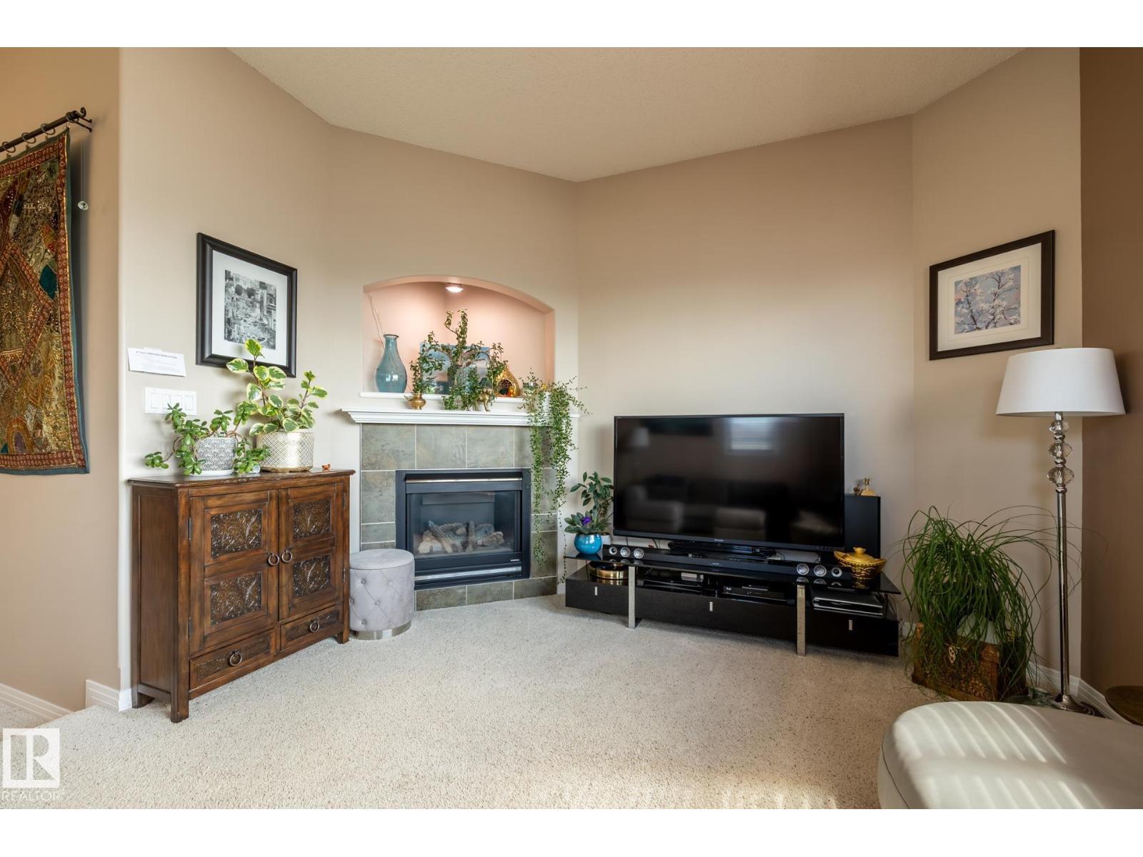 Photo 52 of 8214 6 Av Sw, Edmonton AB