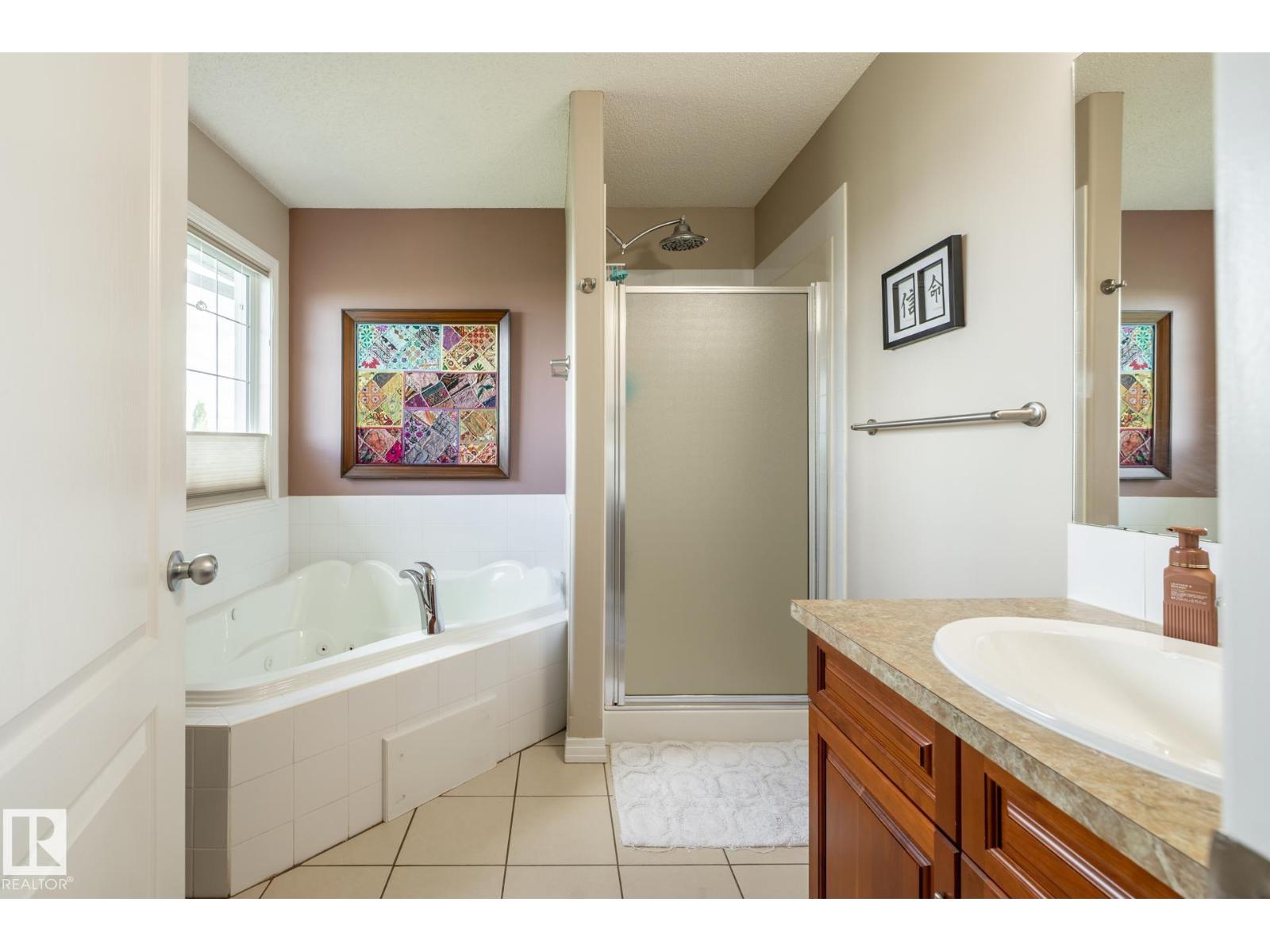 Photo 32 of 8214 6 Av Sw, Edmonton AB