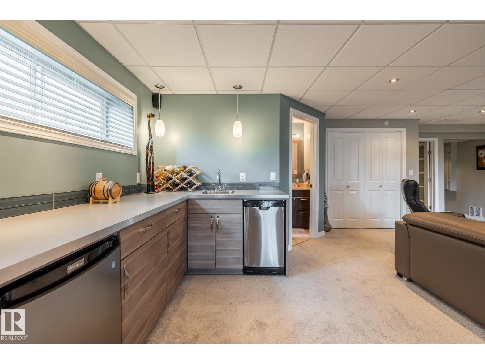 Photo 51 of 8214 6 Av Sw, Edmonton AB