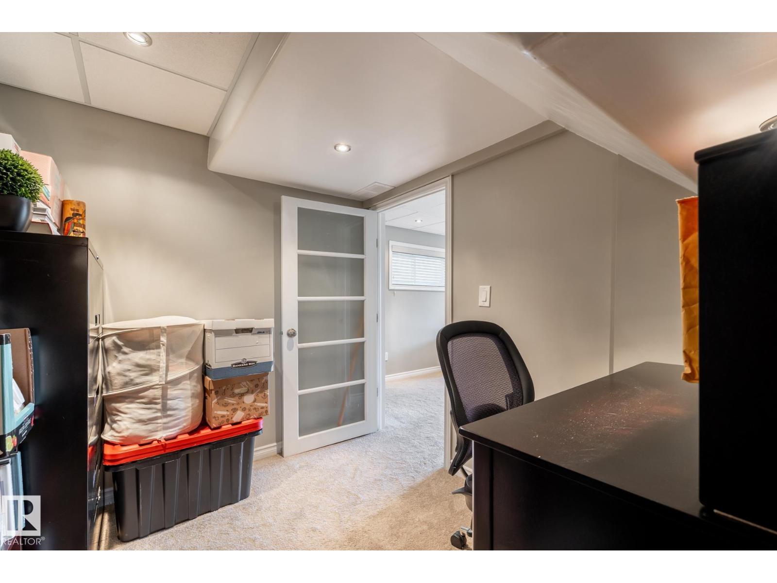Photo 55 of 8214 6 Av Sw, Edmonton AB