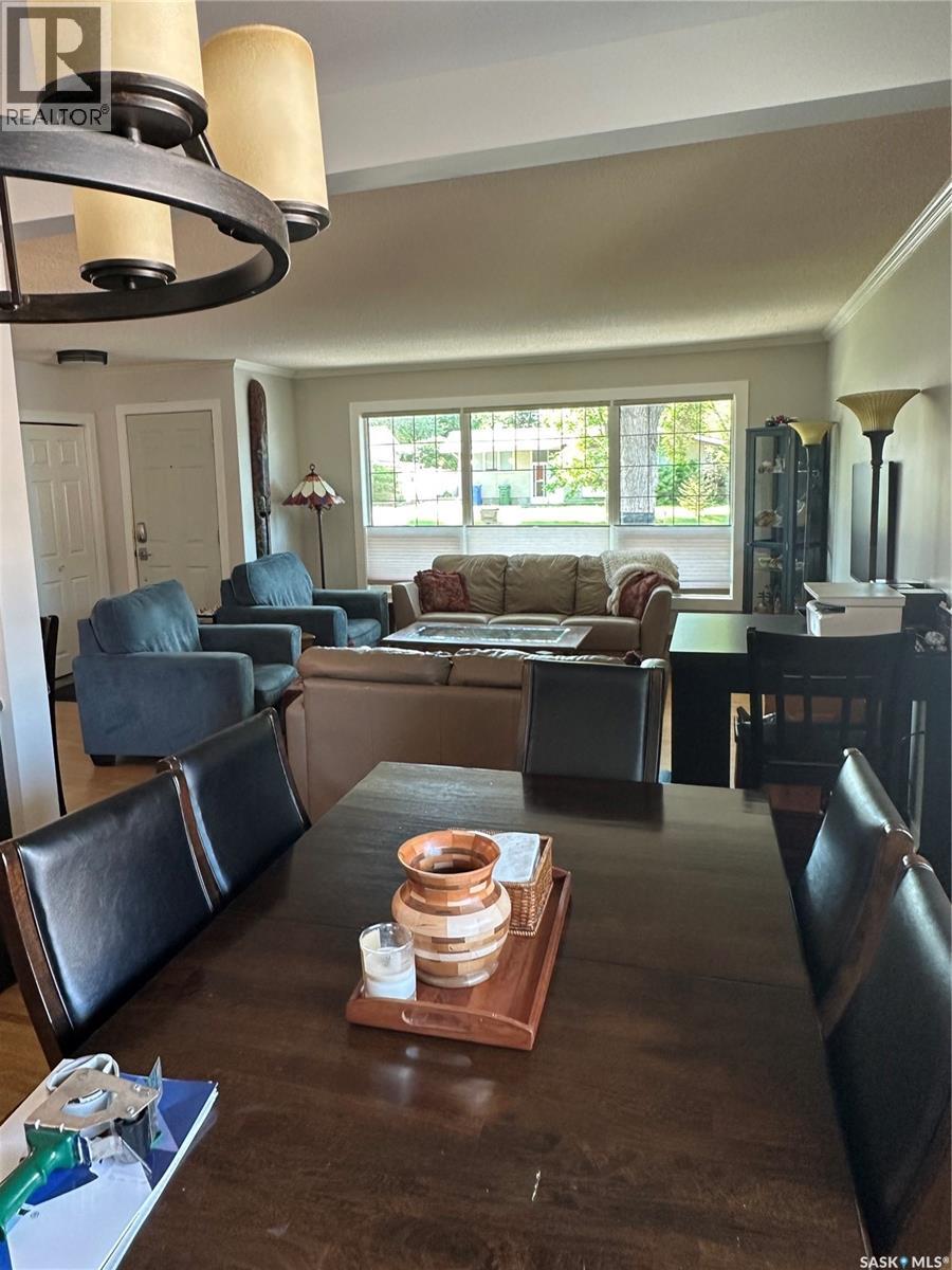 Photo 1 of 720 Shannon Road, Regina SK