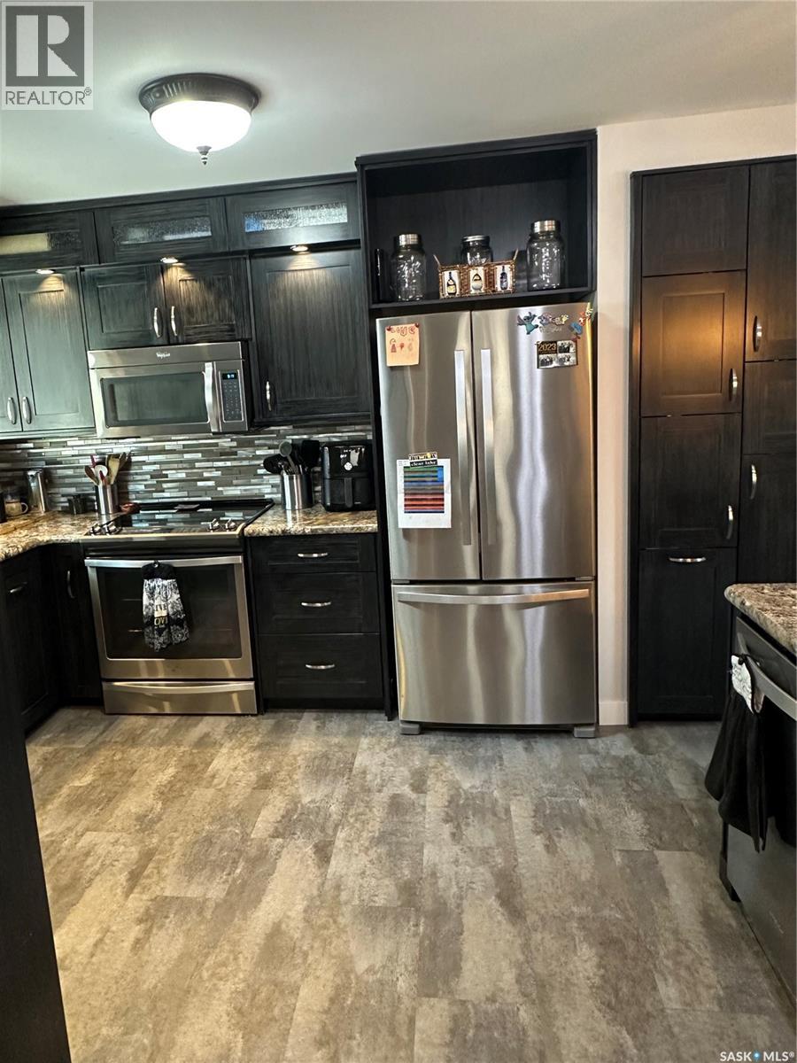 Photo 34 of 720 Shannon Road, Regina SK