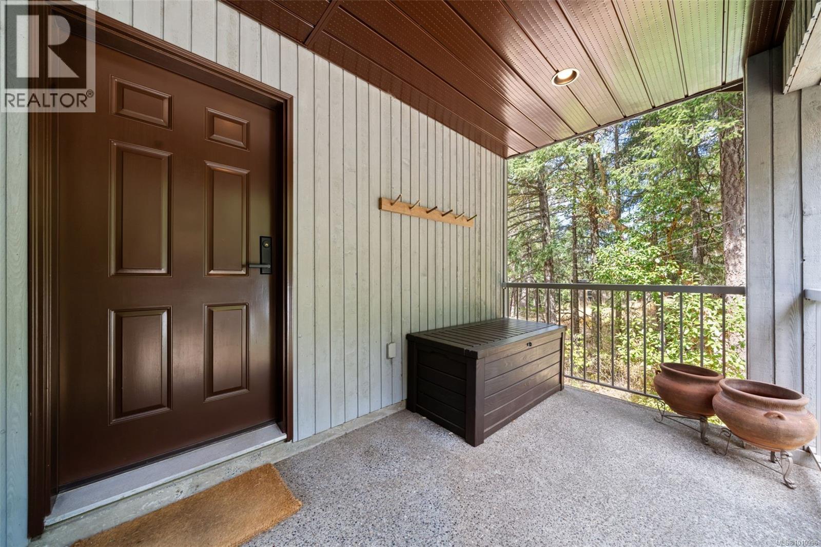 1618 DAVIES RD - 3