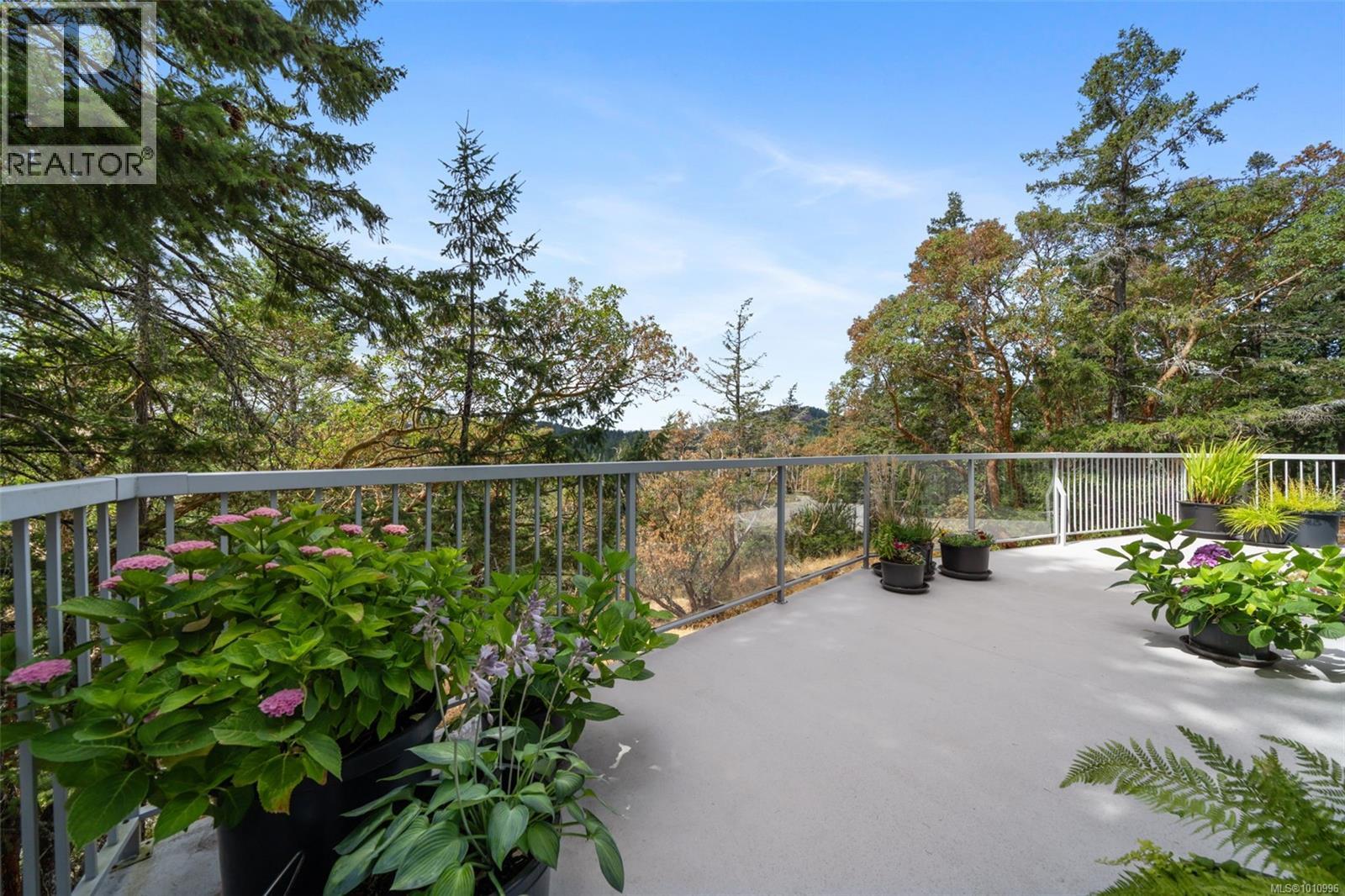 1618 DAVIES RD - 33