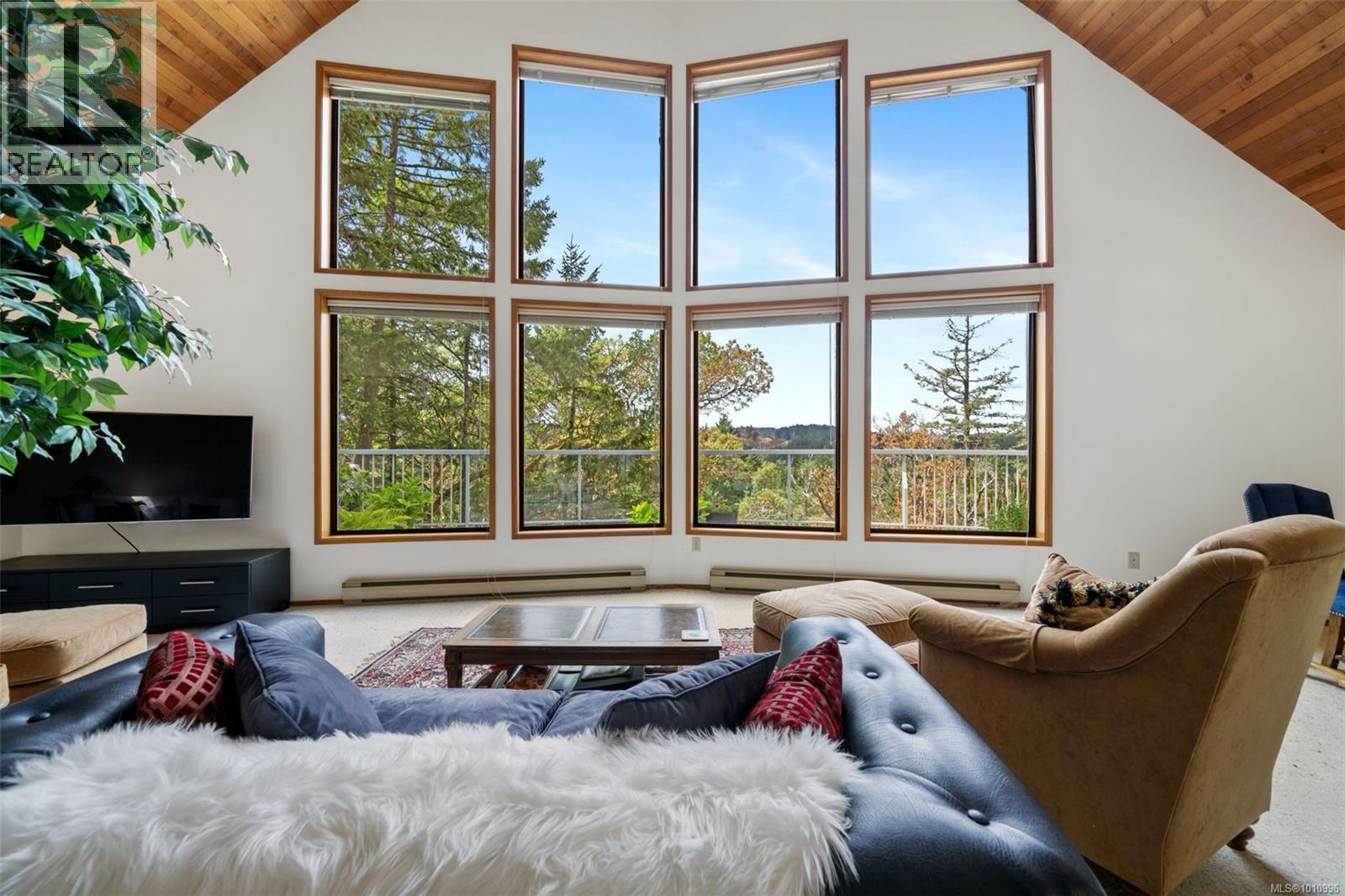 1618 DAVIES RD - 4