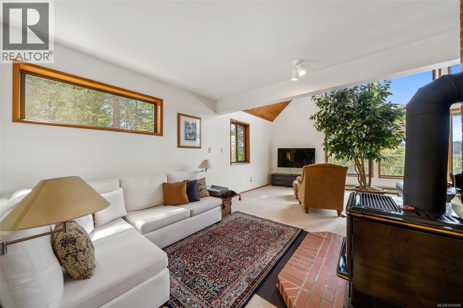 1618 DAVIES RD - 8