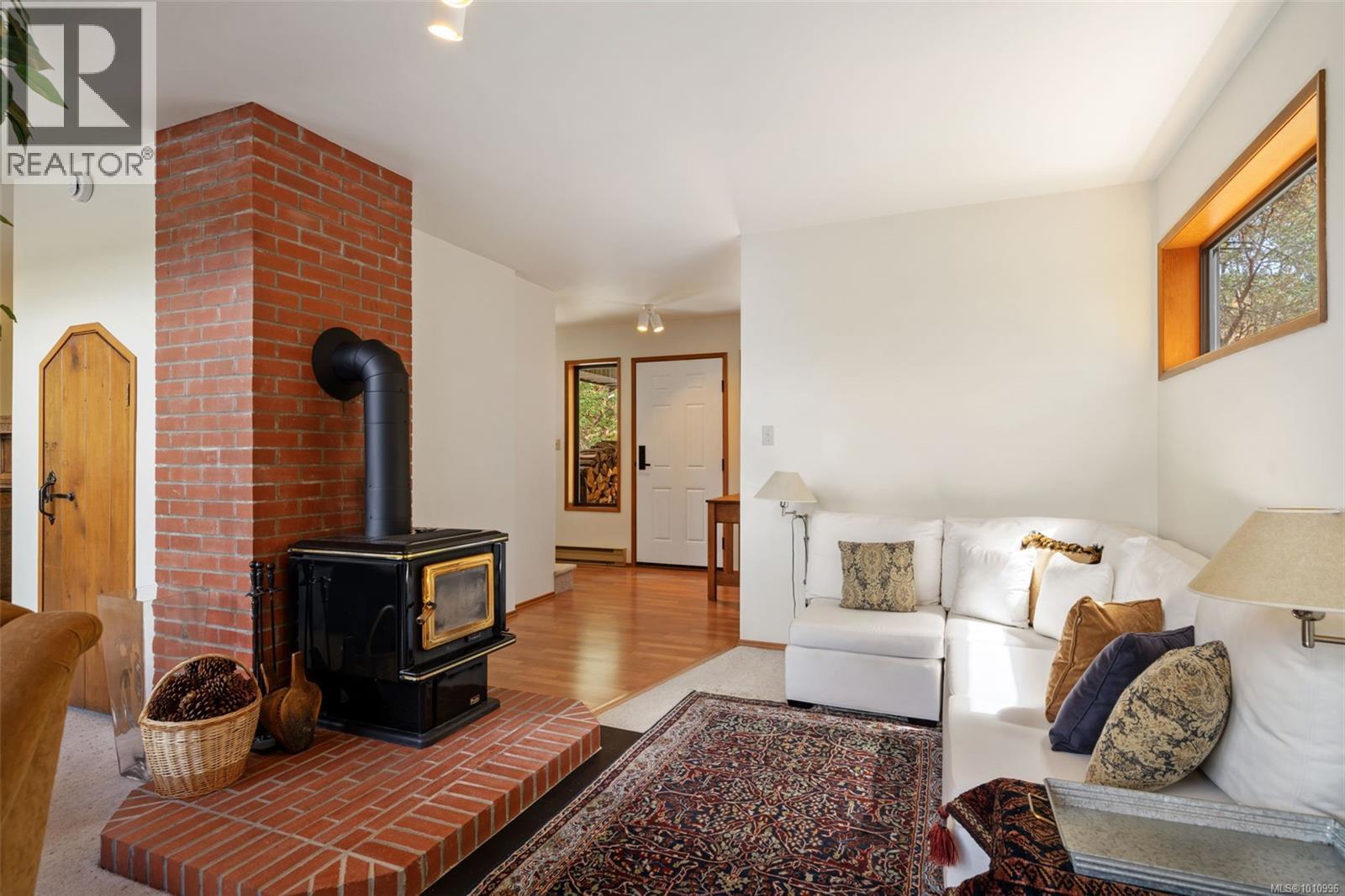 1618 DAVIES RD - 9