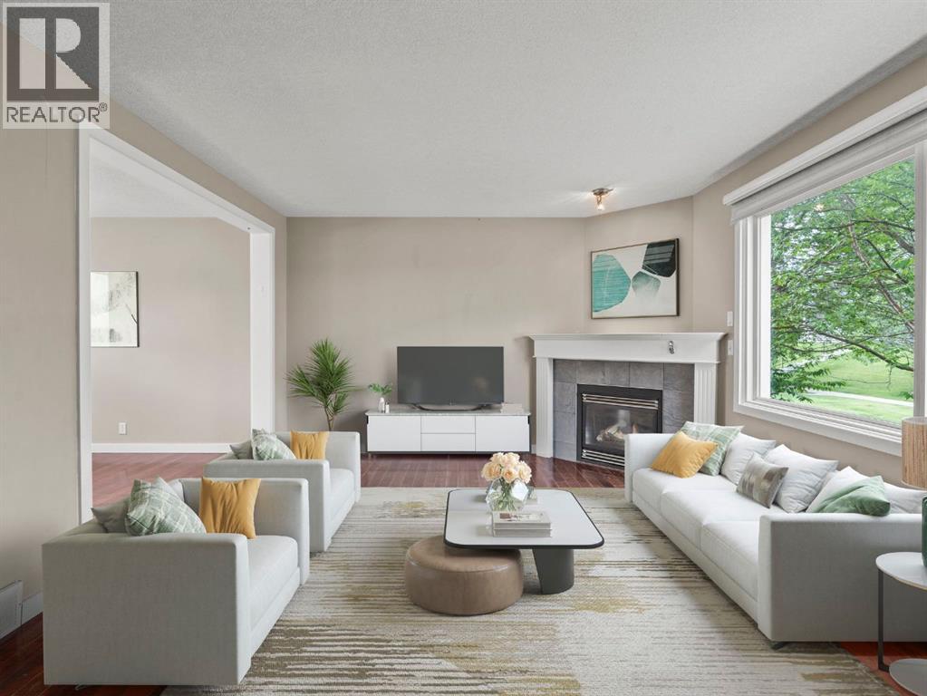 Photo 18 of 571 Killarney Glen Court Sw, Calgary AB