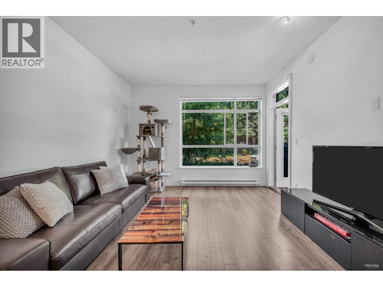 Photo 7 of 101 2436 Kelly Avenue, Port Coquitlam BC