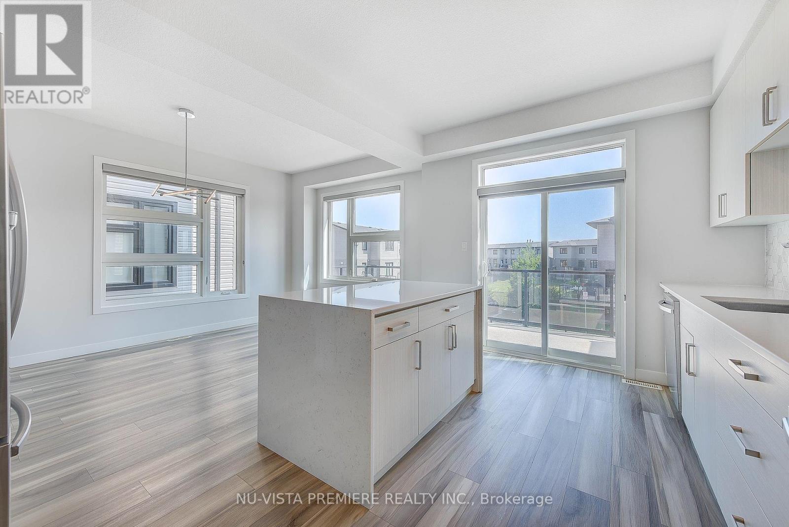 Photo 23 of 16 3380 Singleton Avenue, London South ON