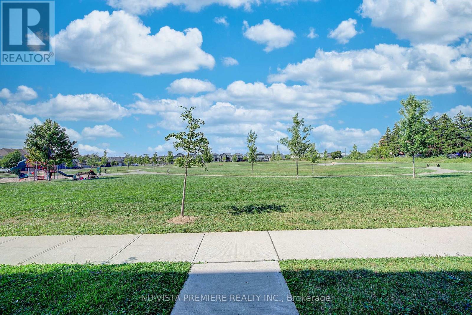 Photo 5 of 16 3380 Singleton Avenue, London South ON