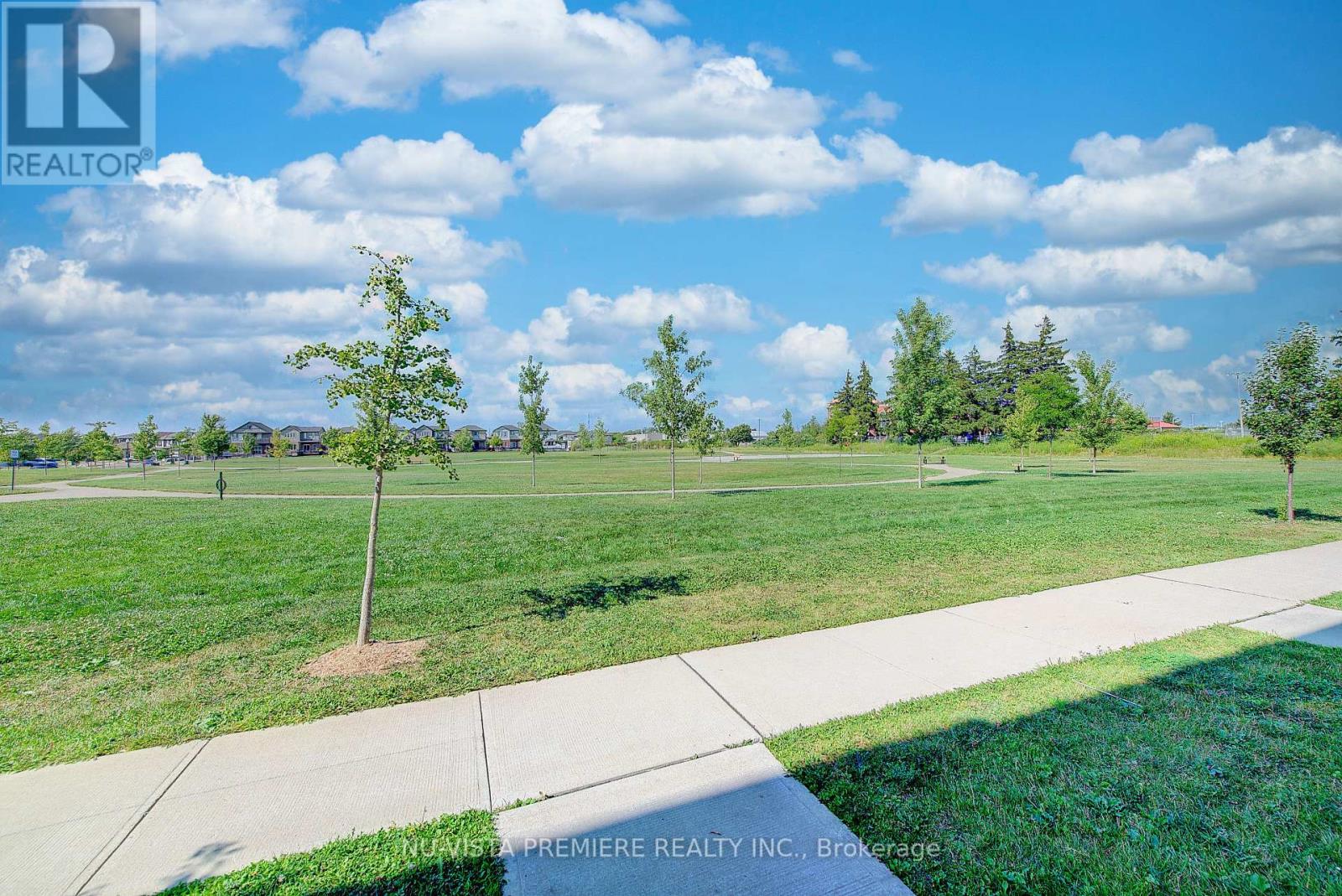 Photo 6 of 16 3380 Singleton Avenue, London South ON