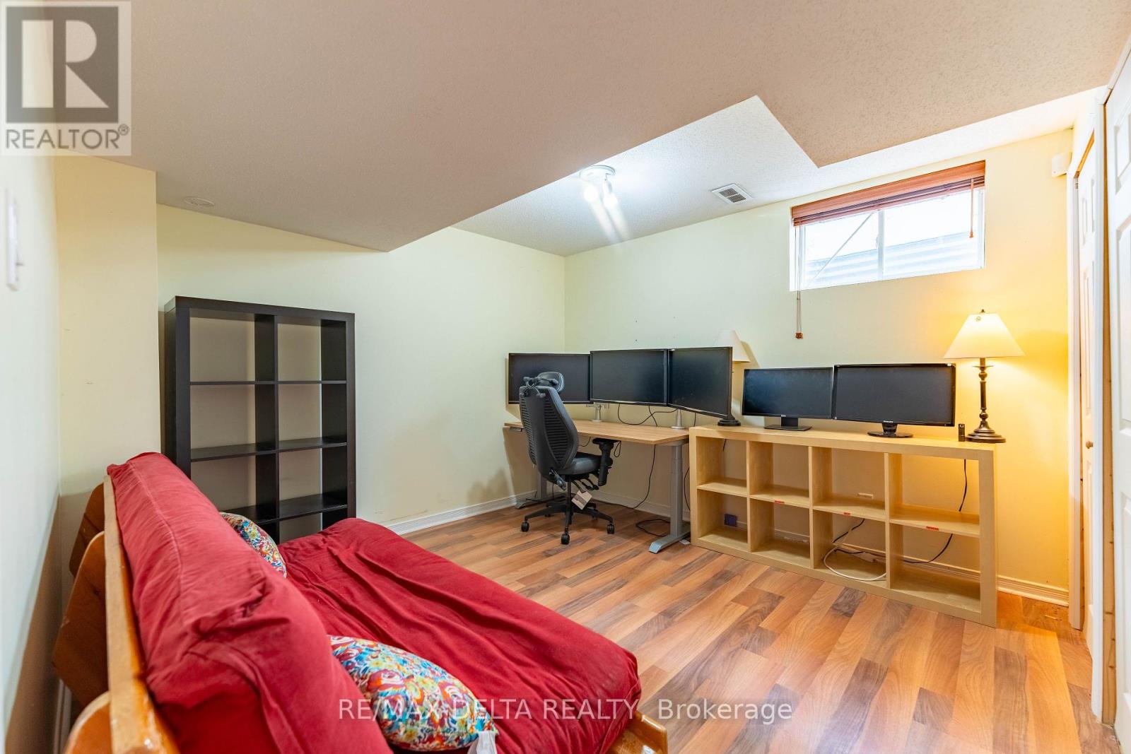 Photo 9 of 1610 Duplante Avenue, Ottawa ON