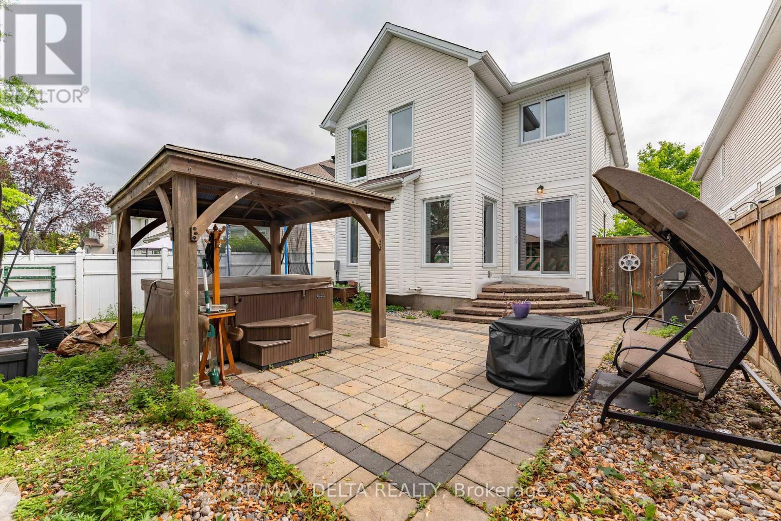 Photo 36 of 1610 Duplante Avenue, Ottawa ON