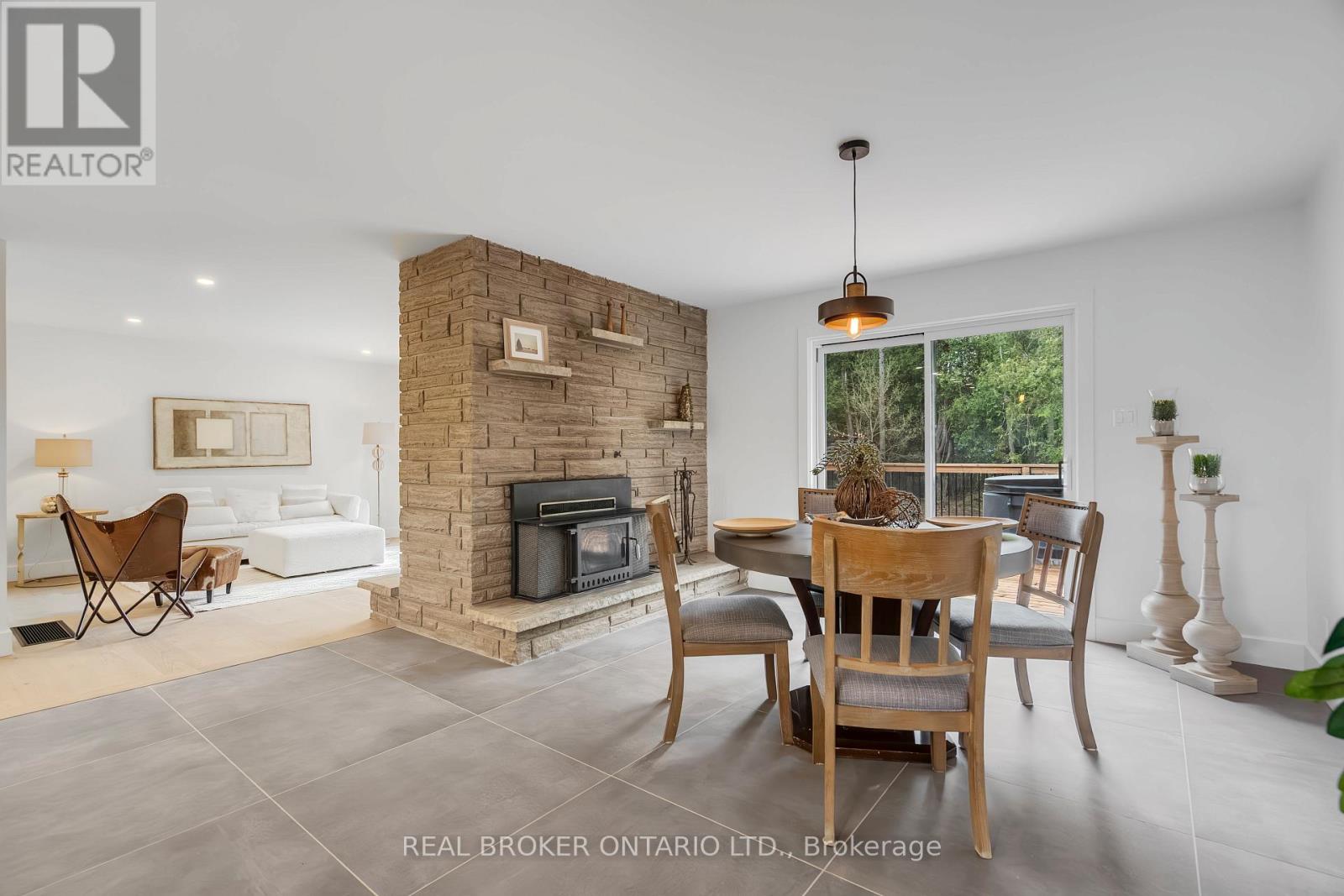 Photo 5 of 833 Beavertail Road, Ottawa ON