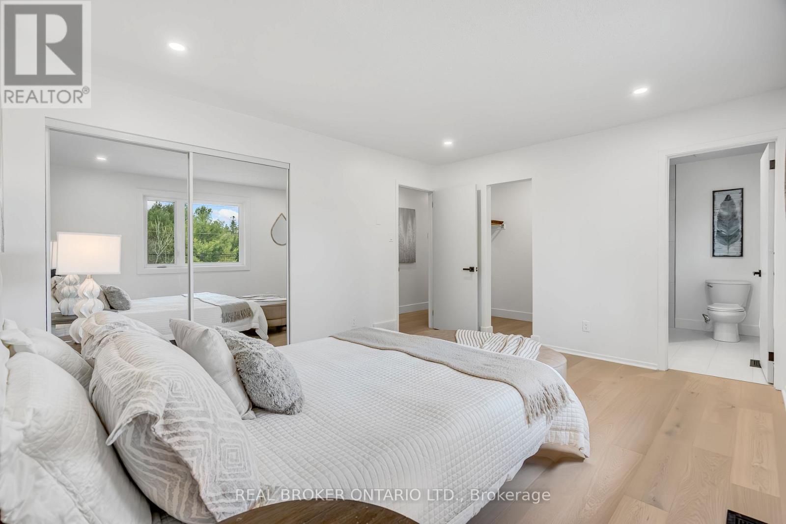 Photo 14 of 833 Beavertail Road, Ottawa ON