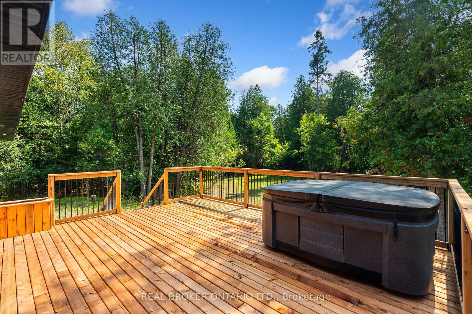 Photo 30 of 833 Beavertail Road, Ottawa ON
