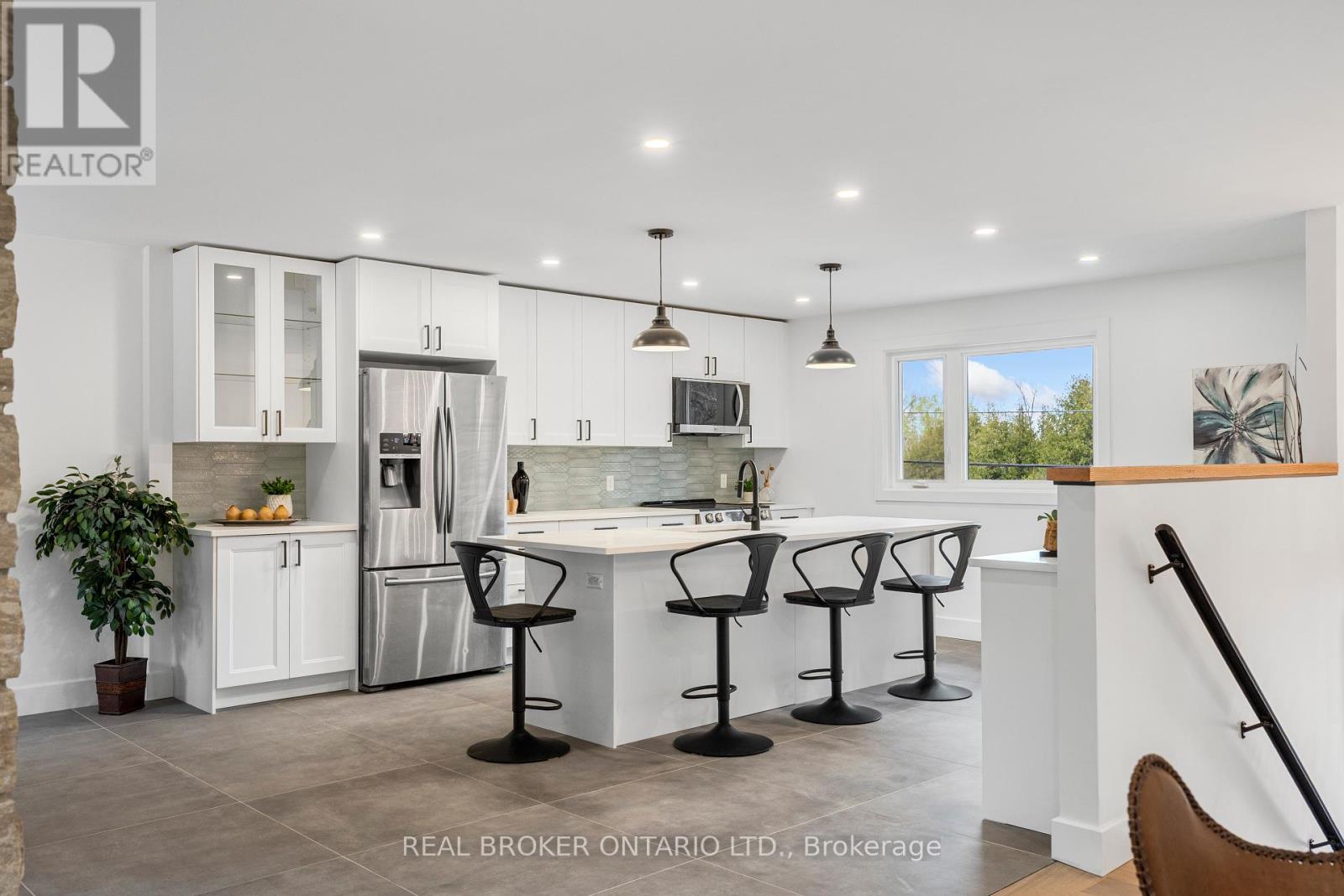 Photo 28 of 833 Beavertail Road, Ottawa ON