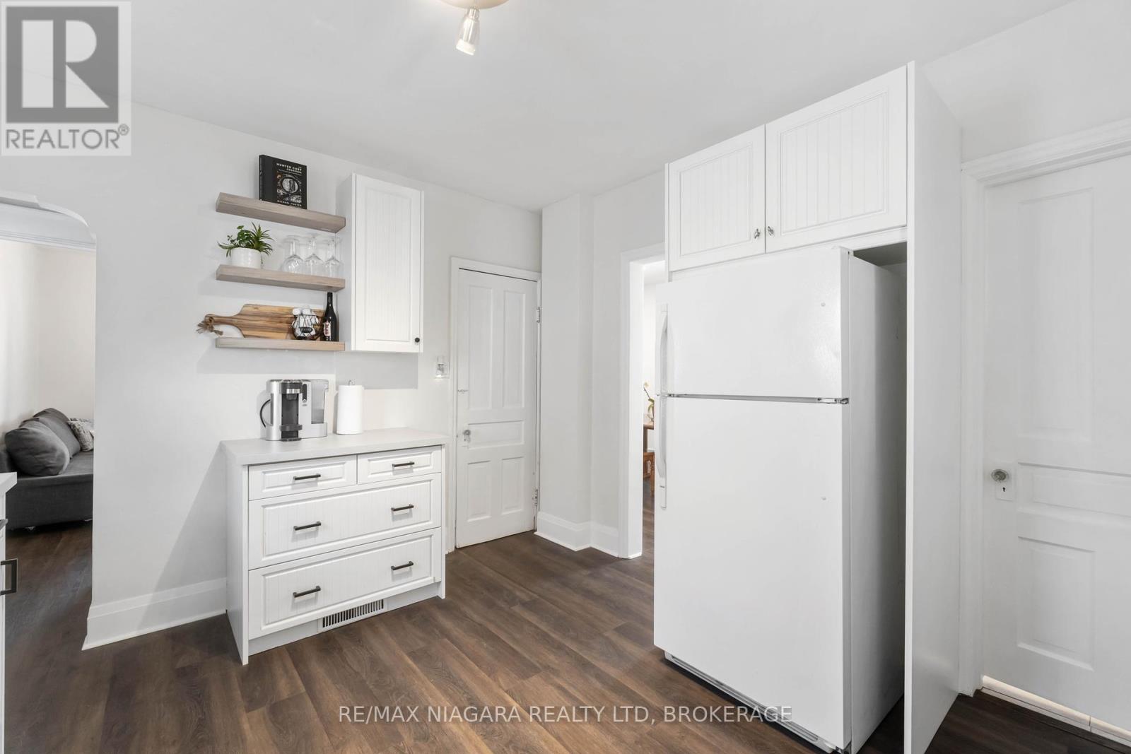 Photo 19 of 22 Bertram Street, St Catharines ON