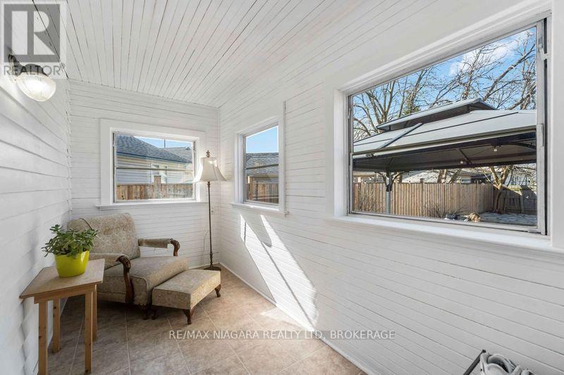 Photo 31 of 22 Bertram Street, St Catharines ON