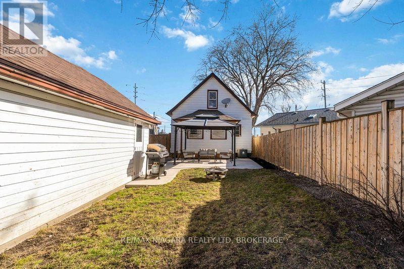 Photo 37 of 22 Bertram Street, St Catharines ON