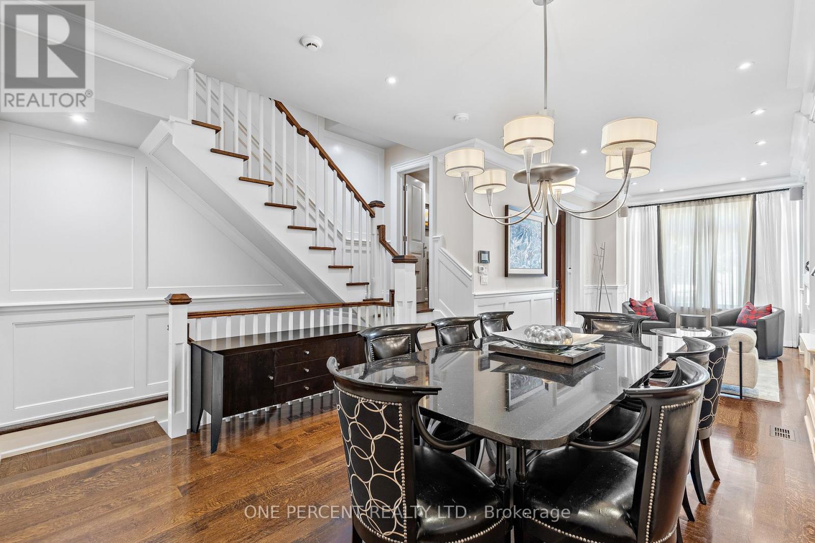 Photo 7 of 149 Ronan Avenue, Toronto ON