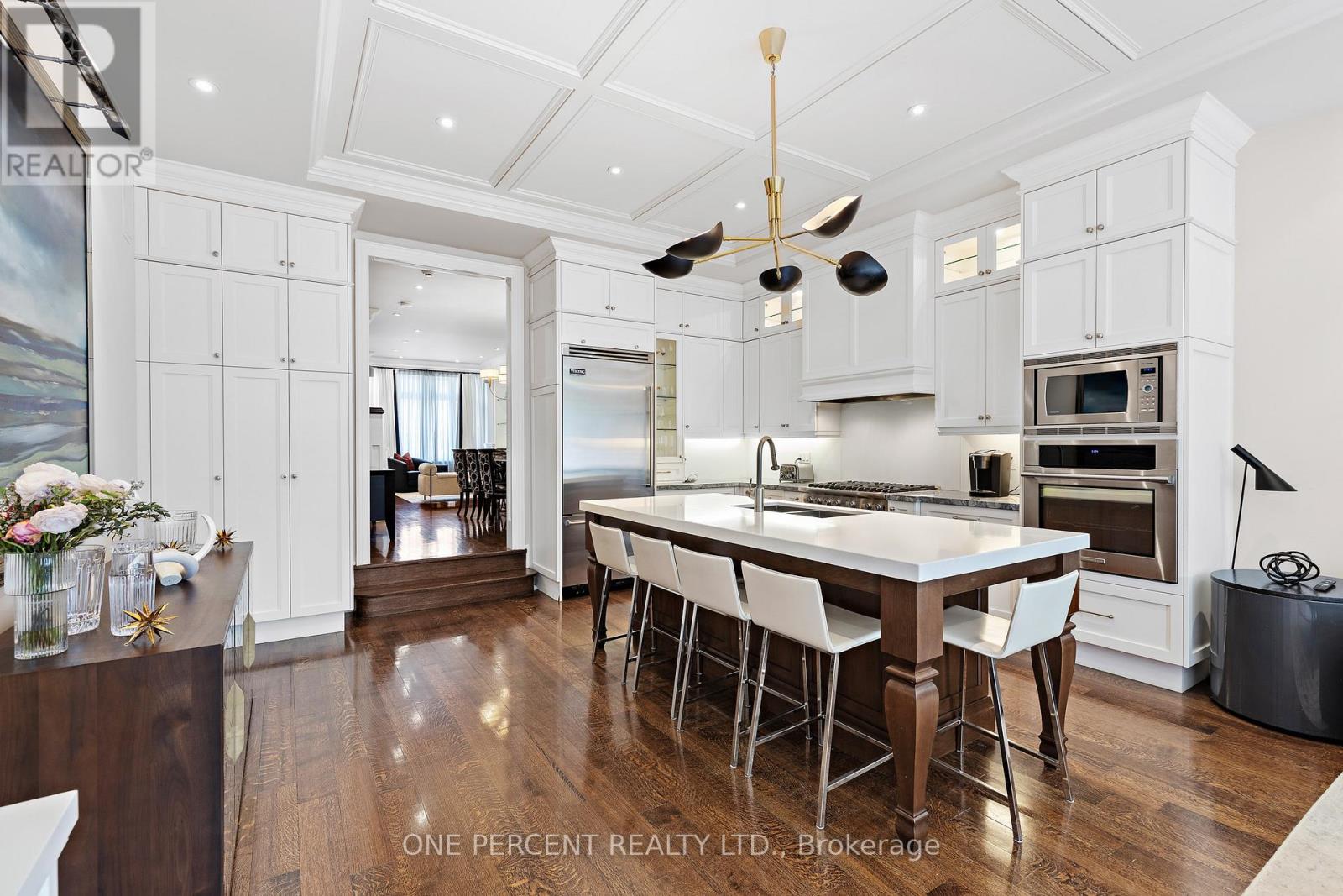 Photo 5 of 149 Ronan Avenue, Toronto ON