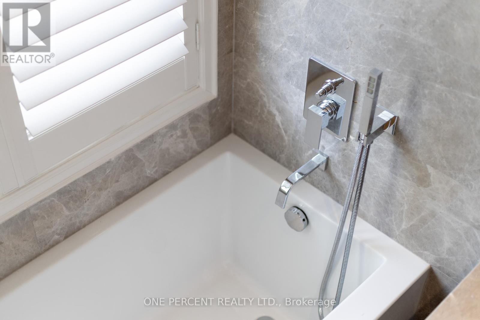 Photo 36 of 149 Ronan Avenue, Toronto ON