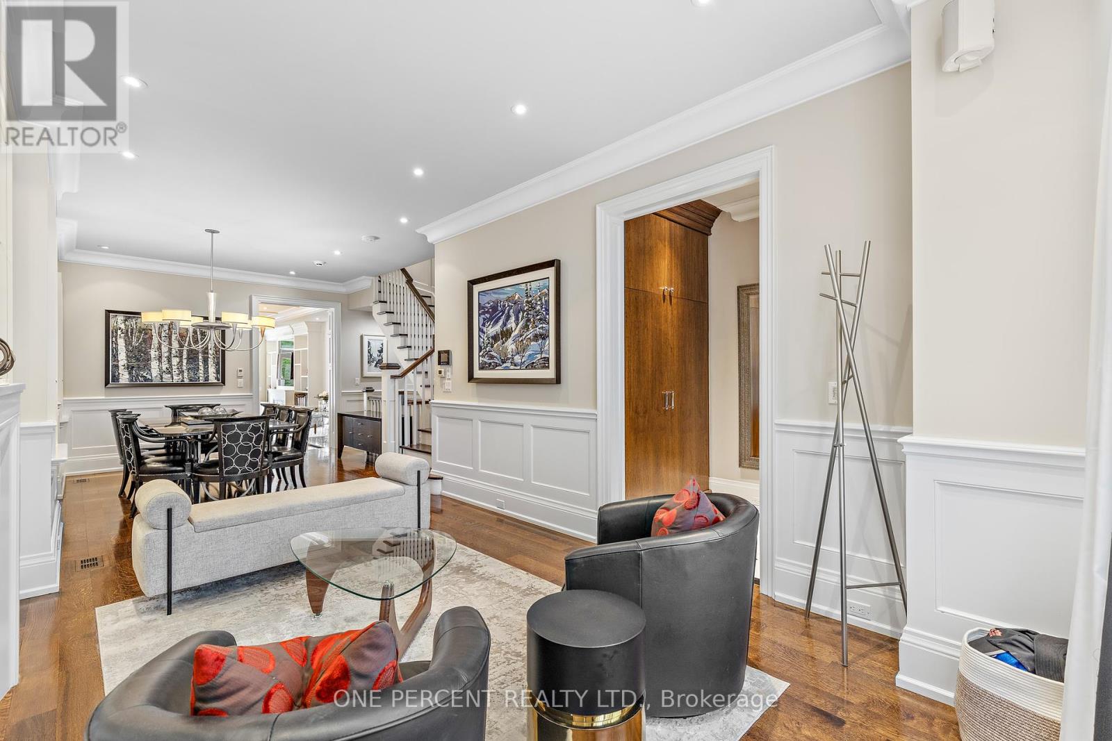 Photo 11 of 149 Ronan Avenue, Toronto ON