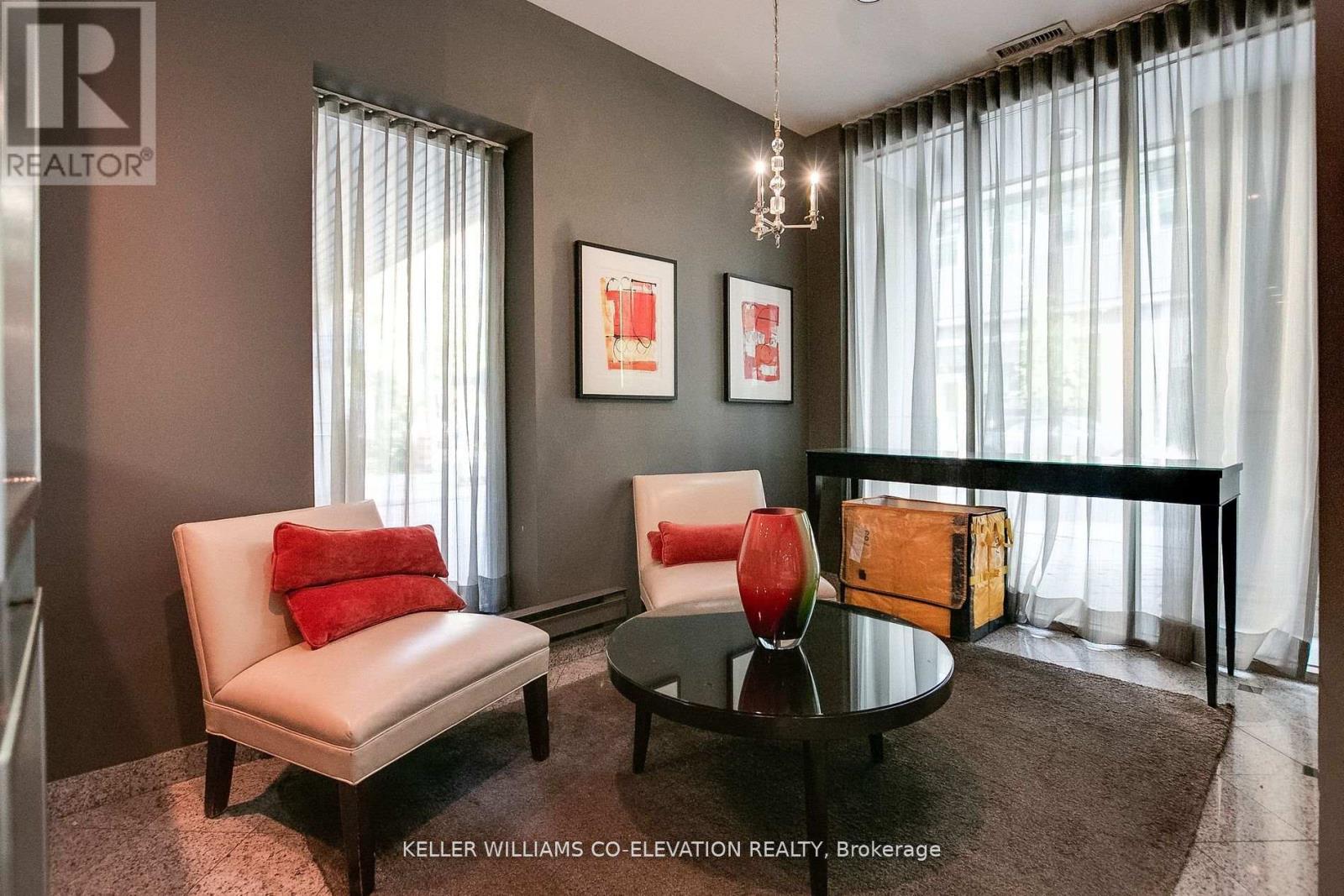 Photo 27 of 1506 40 Scollard Street S, Toronto ON