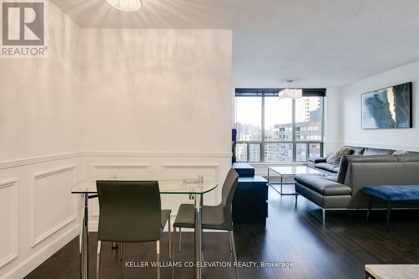 Photo 13 of 1506 40 Scollard Street S, Toronto ON