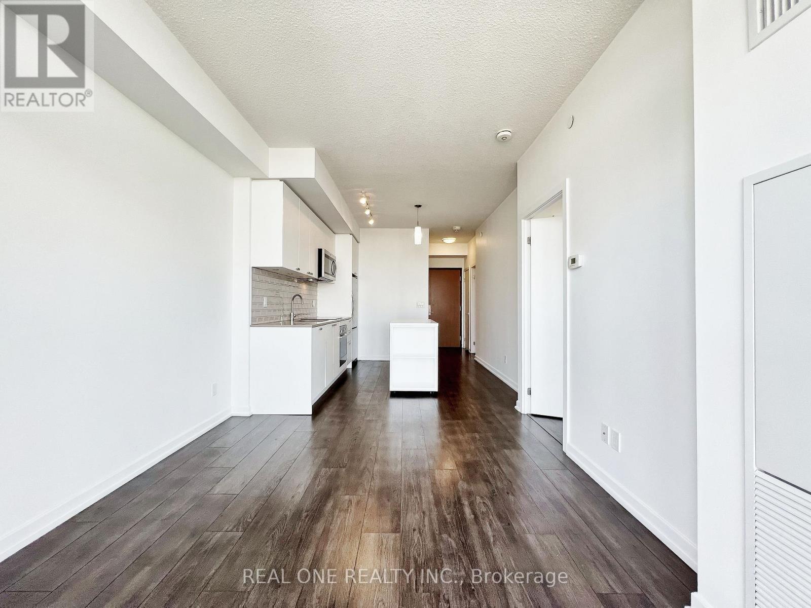 Photo 20 of 2705 56 Forest Manor Road, Toronto ON