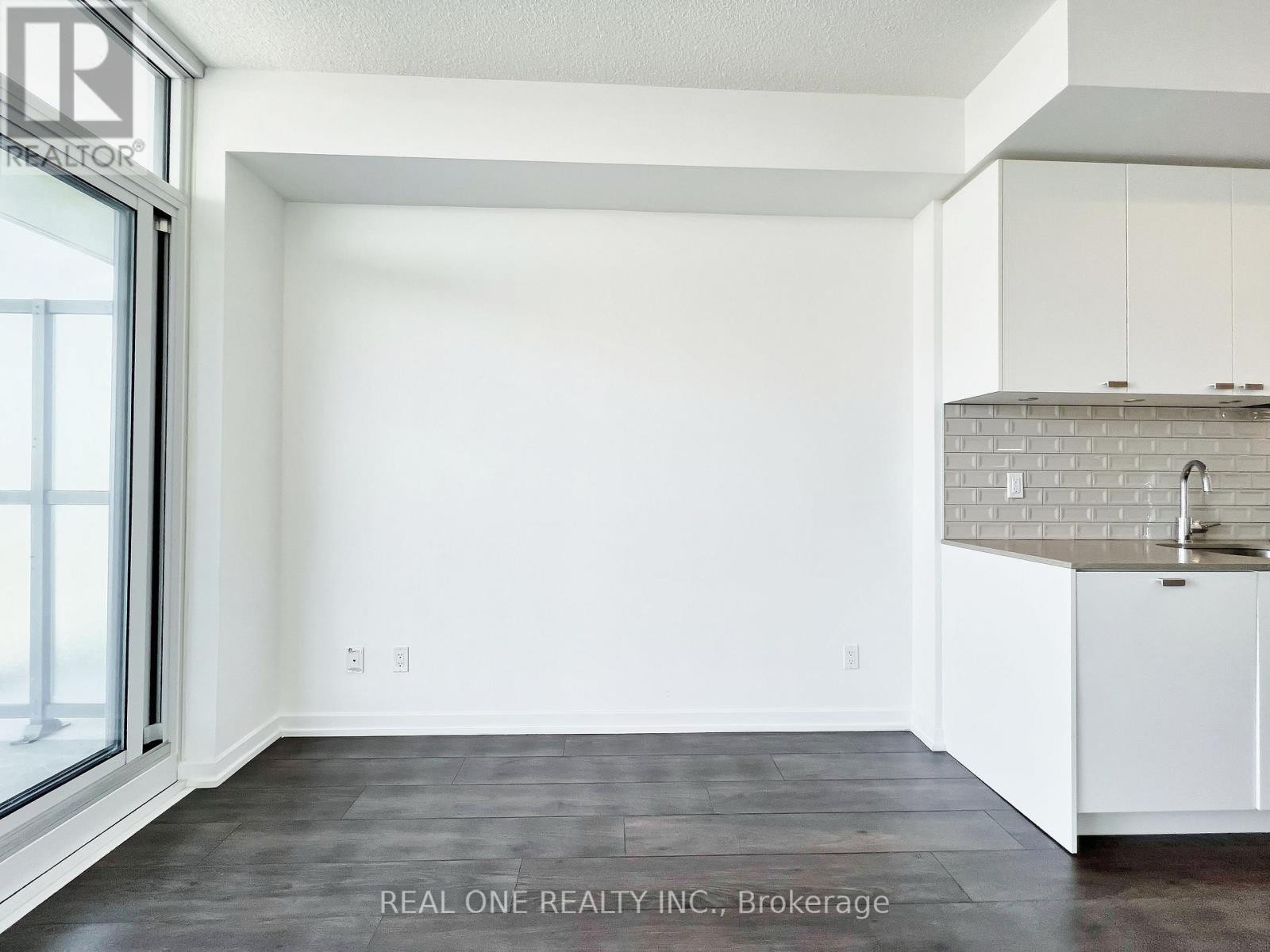 Photo 26 of 2705 56 Forest Manor Road, Toronto ON