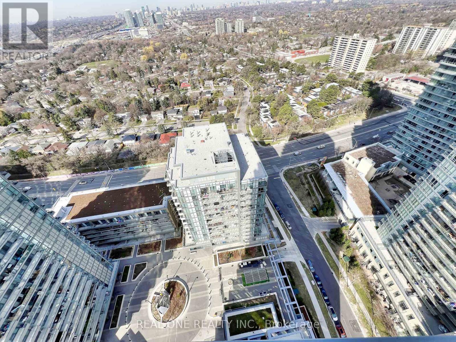 Photo 18 of 2705 56 Forest Manor Road, Toronto ON
