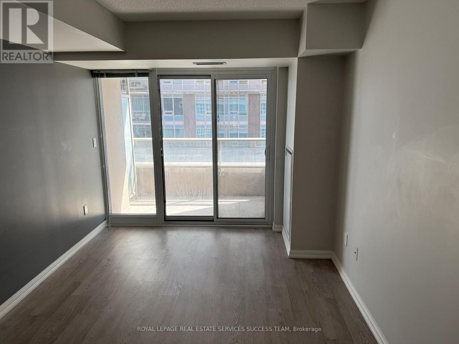 Photo 7 of 718 65 East Liberty Street, Toronto ON