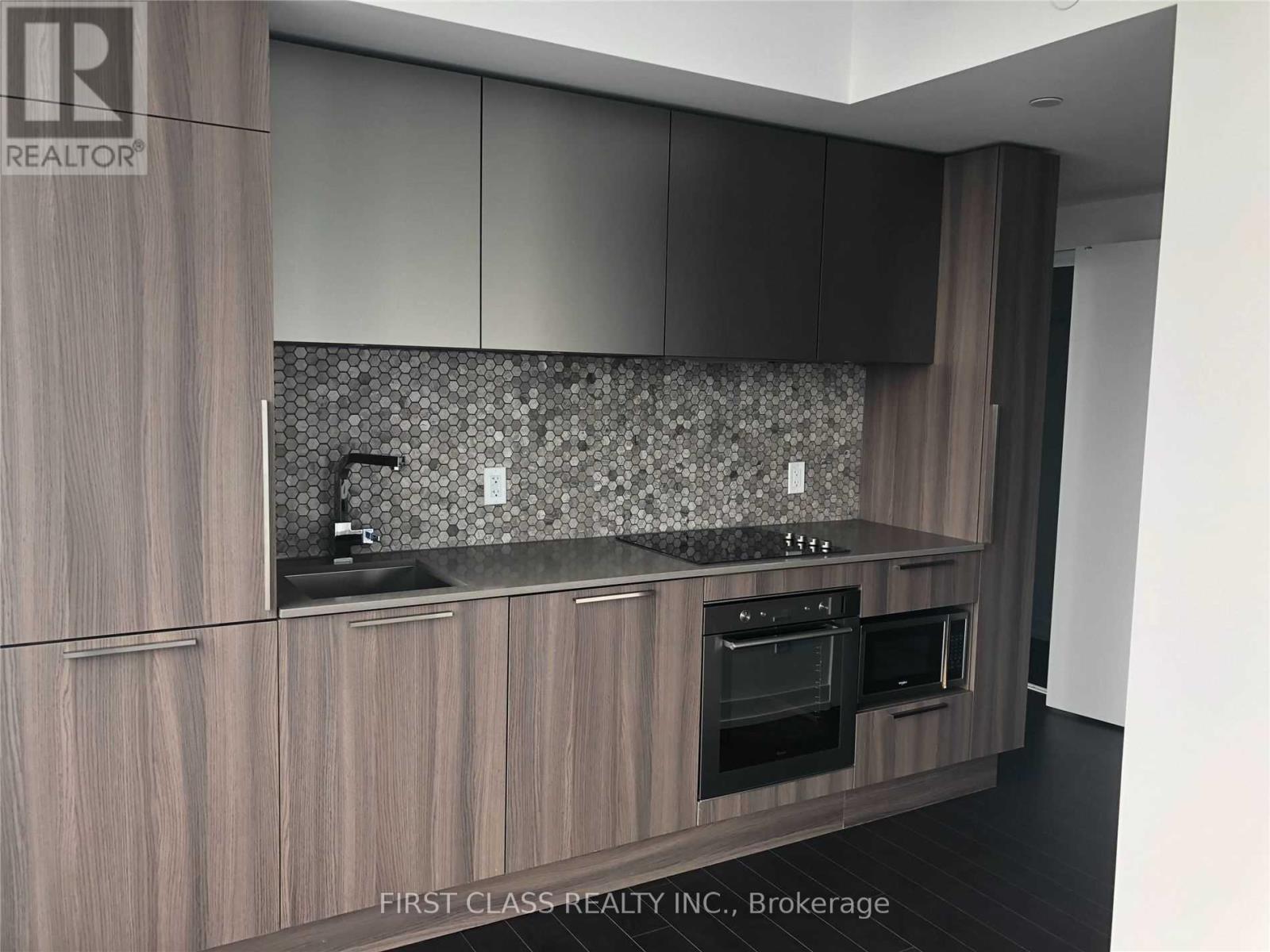 Photo 12 of 2512 85 Wood Street, Toronto ON