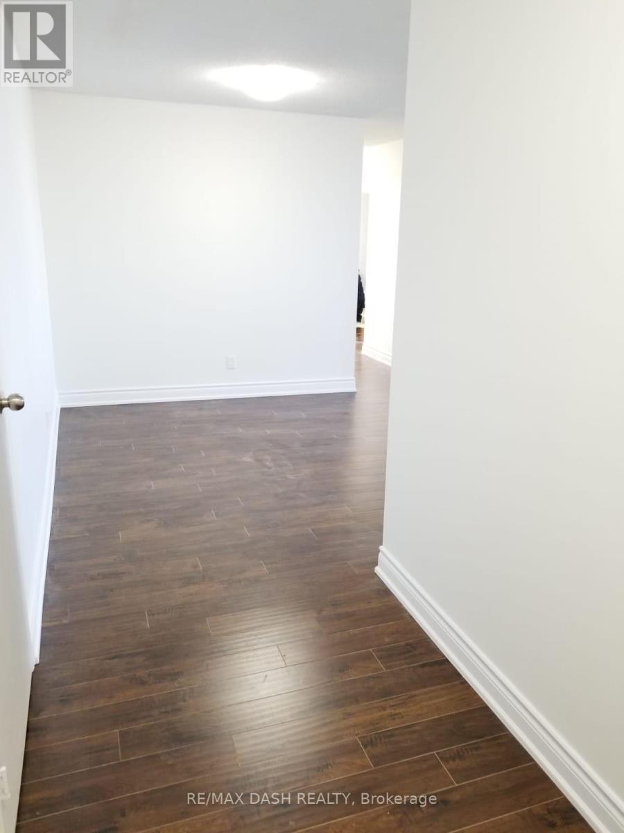 Photo 13 of 2608 10 Tangreen Court, Toronto ON