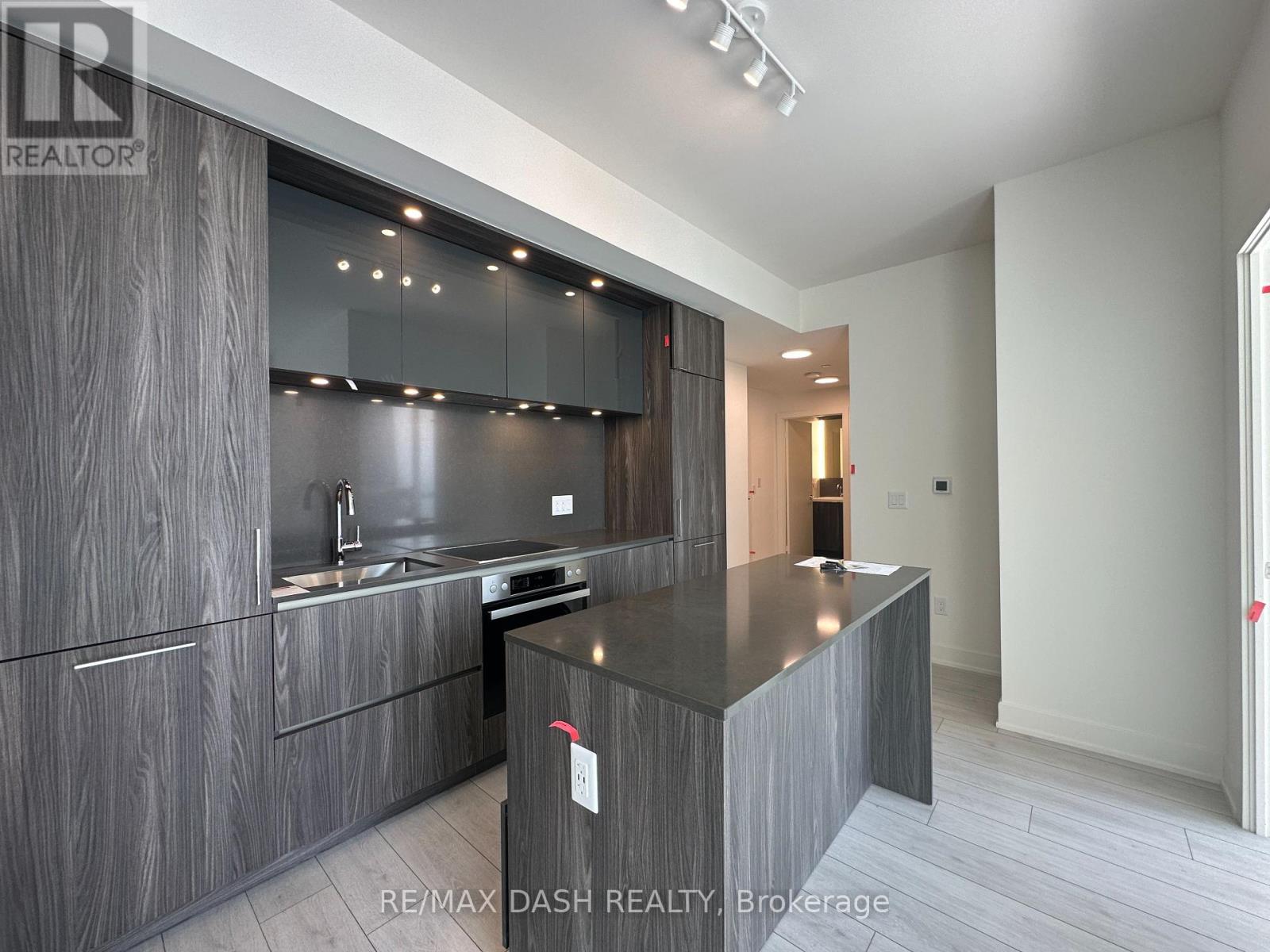 Photo 15 of 3701 15 Mercer Street, Toronto ON