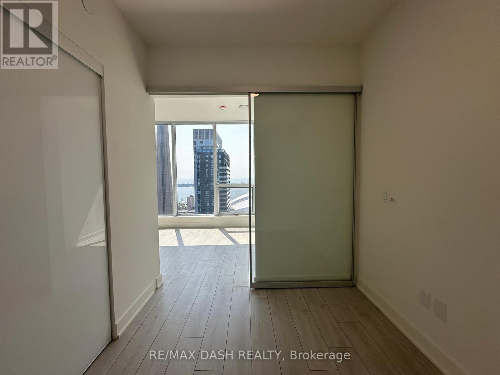 Photo 13 of 3701 15 Mercer Street, Toronto ON