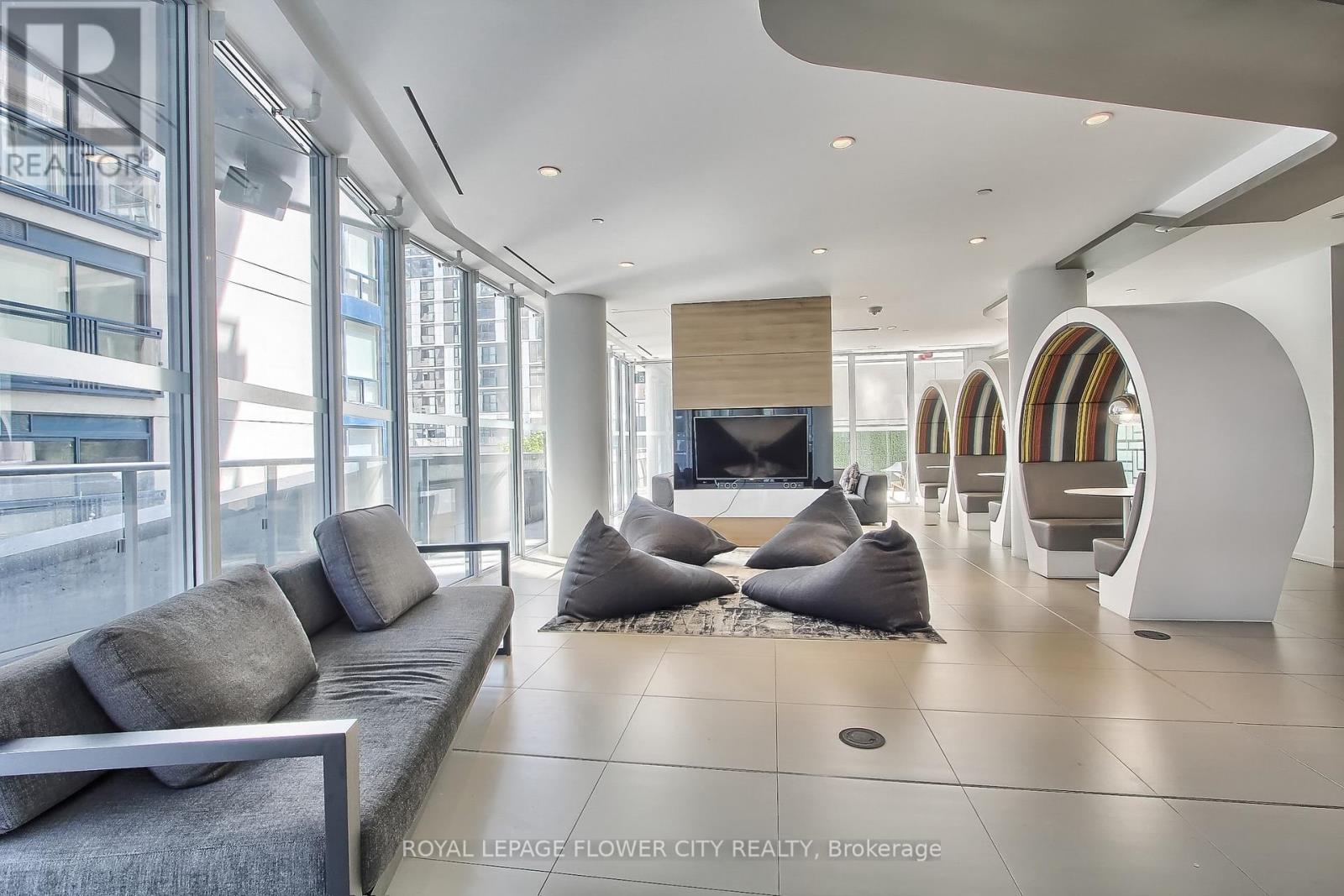 Photo 26 of 1903 68 Shuter Street S, Toronto ON
