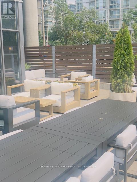 Photo 2 of 918 15 Brunel Crt Court S, Toronto ON
